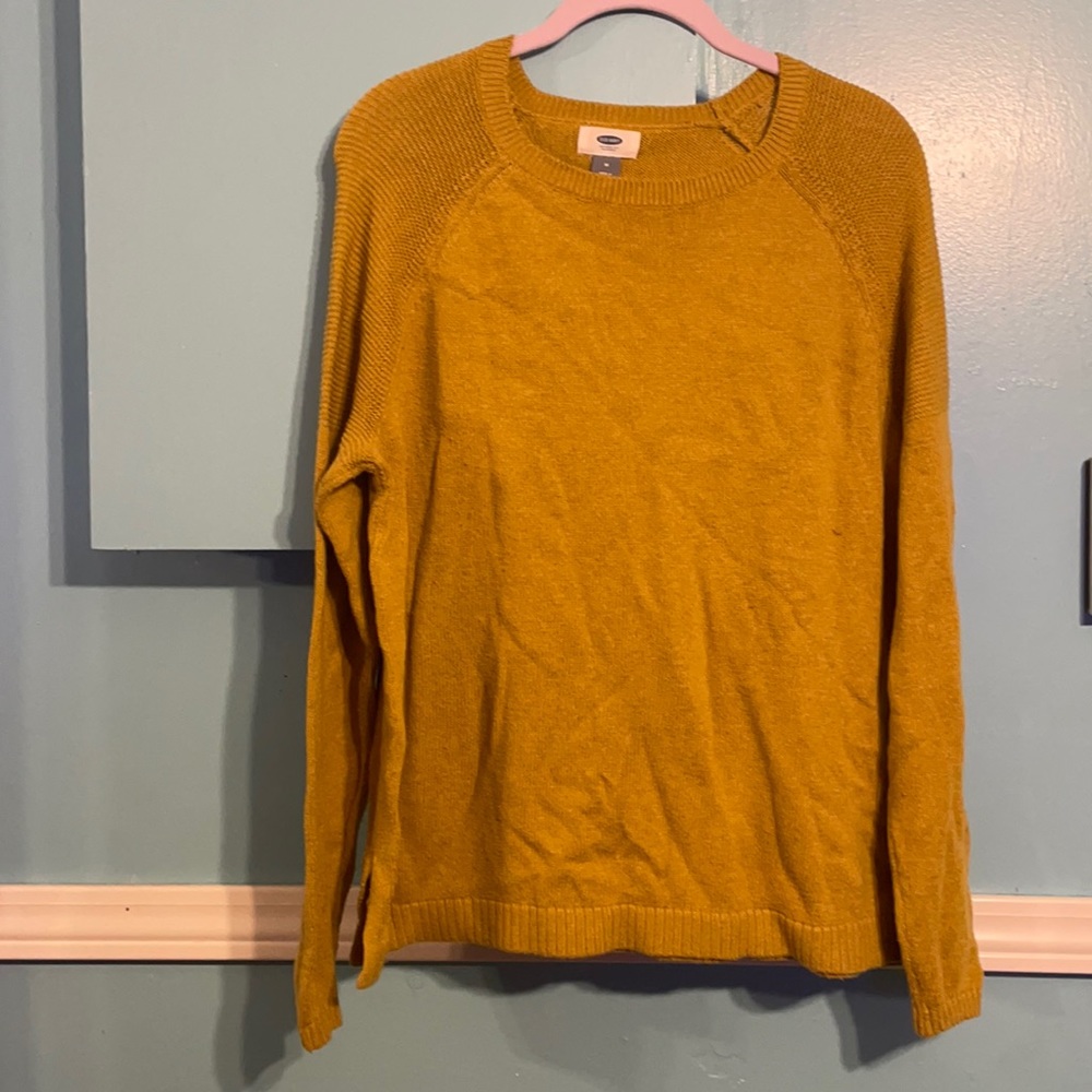 Gap yellow long sleeve shirt